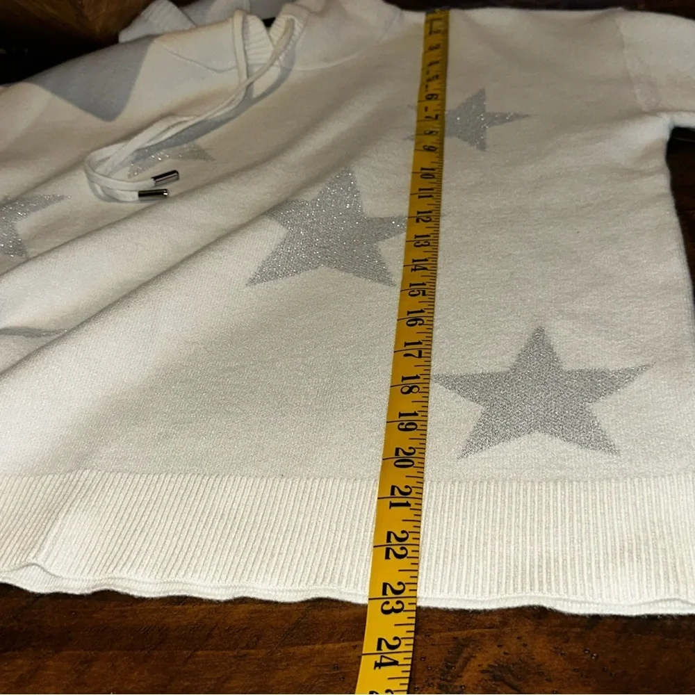 NWT CALLIGRAPHIE BY ANTHROPOLOGIE White Hooded Silver Star Sweater Sz L - Picture 10 of 11